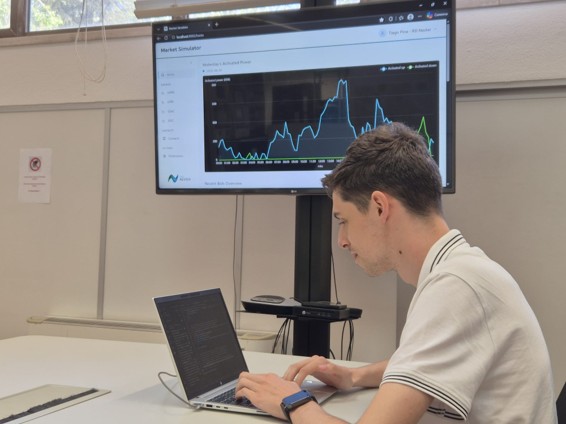 Desenvolvimento e teste da UI do Simulador de Mercado do R&D Nester